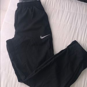 Nike, water resistant sweatpants